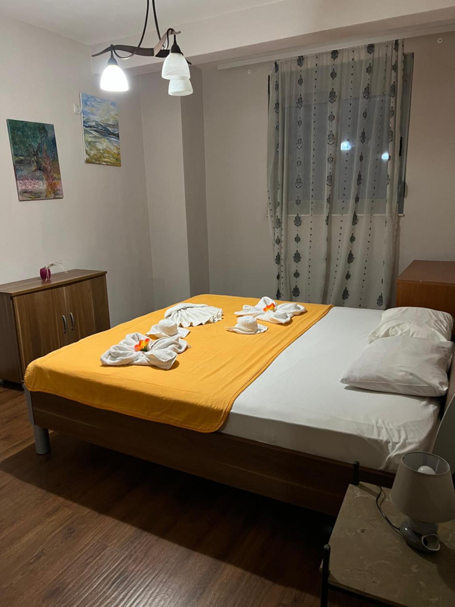 Art I Apartments Ulcinj Exteriör bild