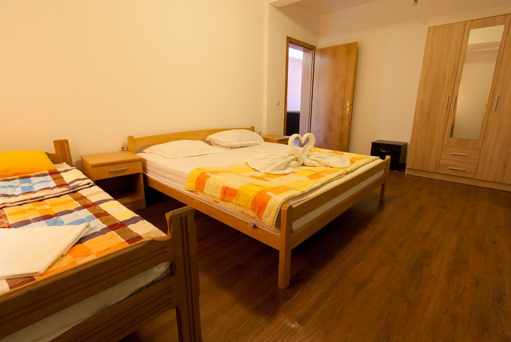 Art I Apartments Ulcinj Exteriör bild