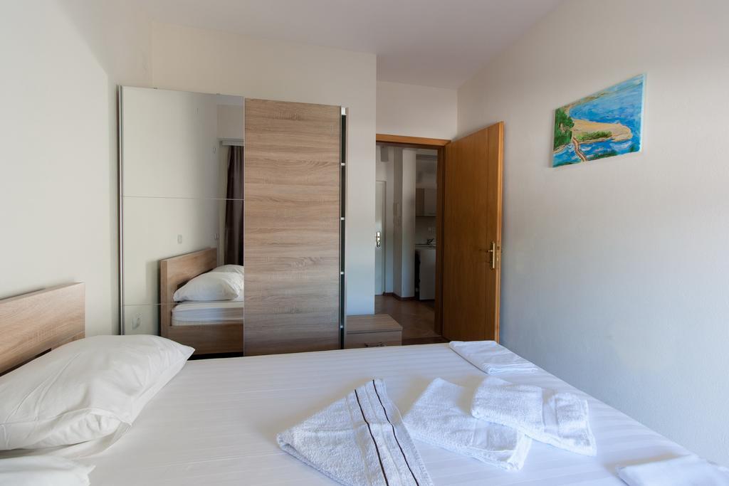 Art I Apartments Ulcinj Exteriör bild